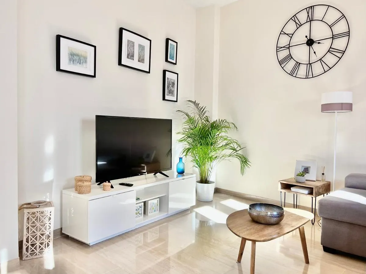 Teodosio Apartment Free Parking & Central Ac إشبيلية