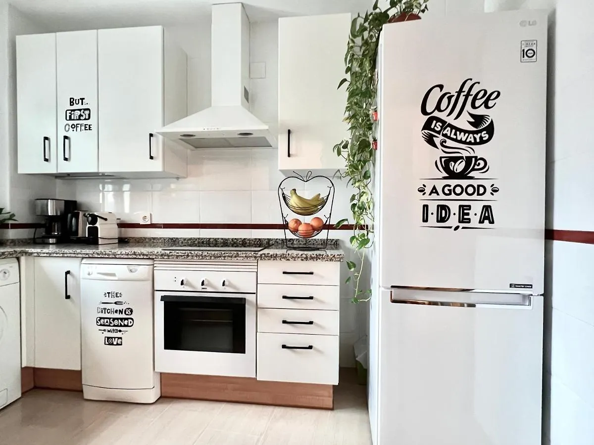 Teodosio Apartment Free Parking & Central Ac إشبيلية 0*,  إسبانيا